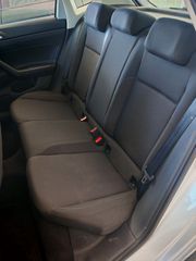Volkswagen Polo 2020-thumb-10