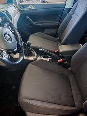 Volkswagen Polo 2020-thumb-12