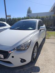 Mazda 2 2016 MAZDA 2-thumb-2