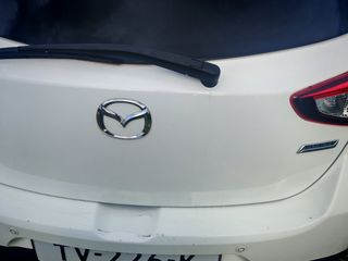 Mazda 2 2016 MAZDA 2-thumb-6