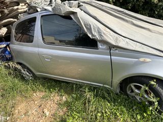Toyota Yaris 2003 1300 2003