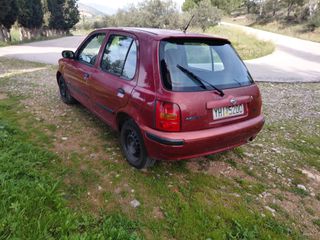Nissan Micra 1999-thumb-3
