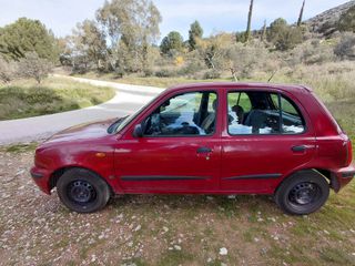 Nissan Micra 1999-thumb-7
