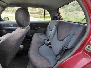 Nissan Micra 1999-thumb-11