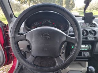 Nissan Micra 1999-thumb-18