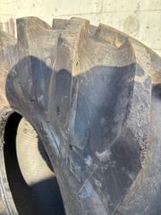 Λάστιχα GOODYEAR 16,5/85-24 300€ δύο ελαστικά-thumb-1