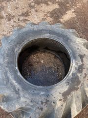 Λάστιχα GOODYEAR 16,5/85-24 300€ δύο ελαστικά-thumb-3