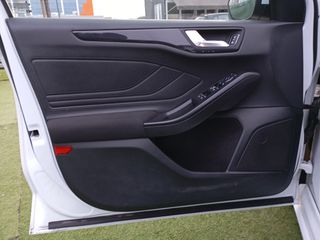 Ford Focus 2019 ST-LINE 16900 ΓΙΑ ΣΥΜΒΑΤΙΚΟ ΙΧ-1ΧΡ.ΕΓΓΥΗΣΗ-thumb-37