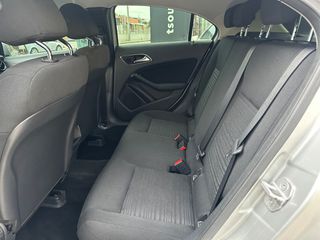 Mercedes-Benz A 180 2016 Facelift άριστη κατάσταση  Ελληνικό-thumb-12