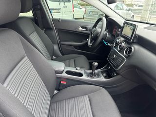 Mercedes-Benz A 180 2016 Facelift άριστη κατάσταση  Ελληνικό-thumb-17