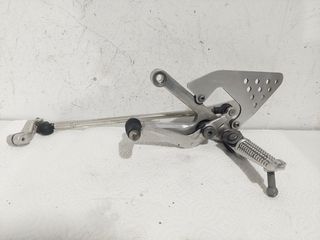 Αριστερή βάση μαρσπιέ  οδηγού από YAMAHA YZF-R6 2001-02