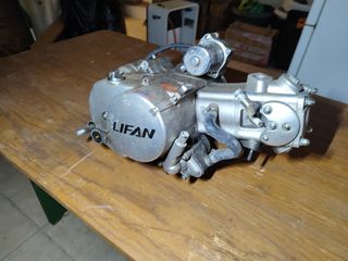 LIFAN 125 μοτερ με 1500χλμ. Μπλοκαρισμενη δευτερα ταχυτητα