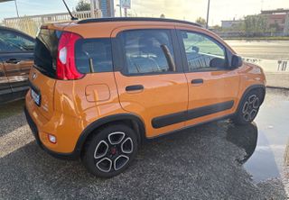 Fiat Panda 2021 4X4 1.3 MULTI JET DIESEL-thumb-1