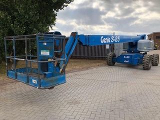 Καλαθοφόρα Genie 2008 Genie S85 4X4 28ΜΕΤΡΑ