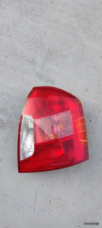 ΦΑΝΑΡΙ ΠΙΣΩ ΔΕΞΙ HYUNDAI ACCENT 06-11 SEDAN