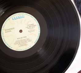 MANFRED MANN'S EARTH BAND-SOLAR FIRE-thumb-8