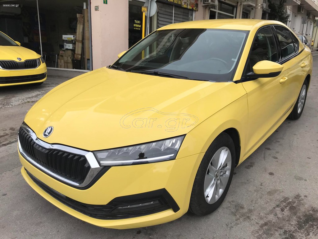 Skoda Octavia 2021 1.5 CNG SEDAN