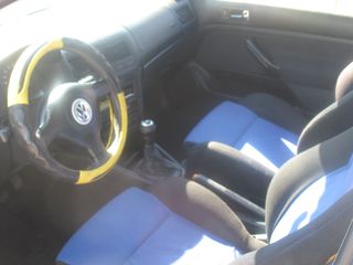 Volkswagen Golf 2002 1.4-thumb-3