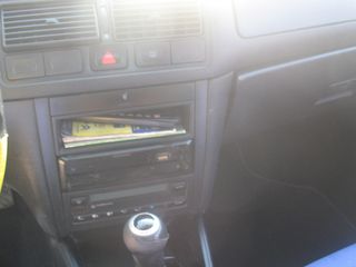 Volkswagen Golf 2002 1.4-thumb-6