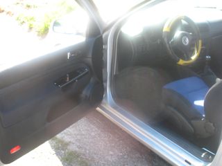 Volkswagen Golf 2002 1.4-thumb-7