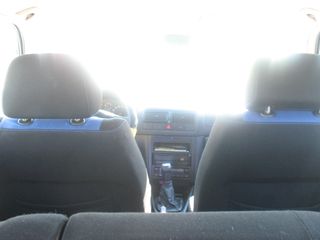 Volkswagen Golf 2002 1.4-thumb-16