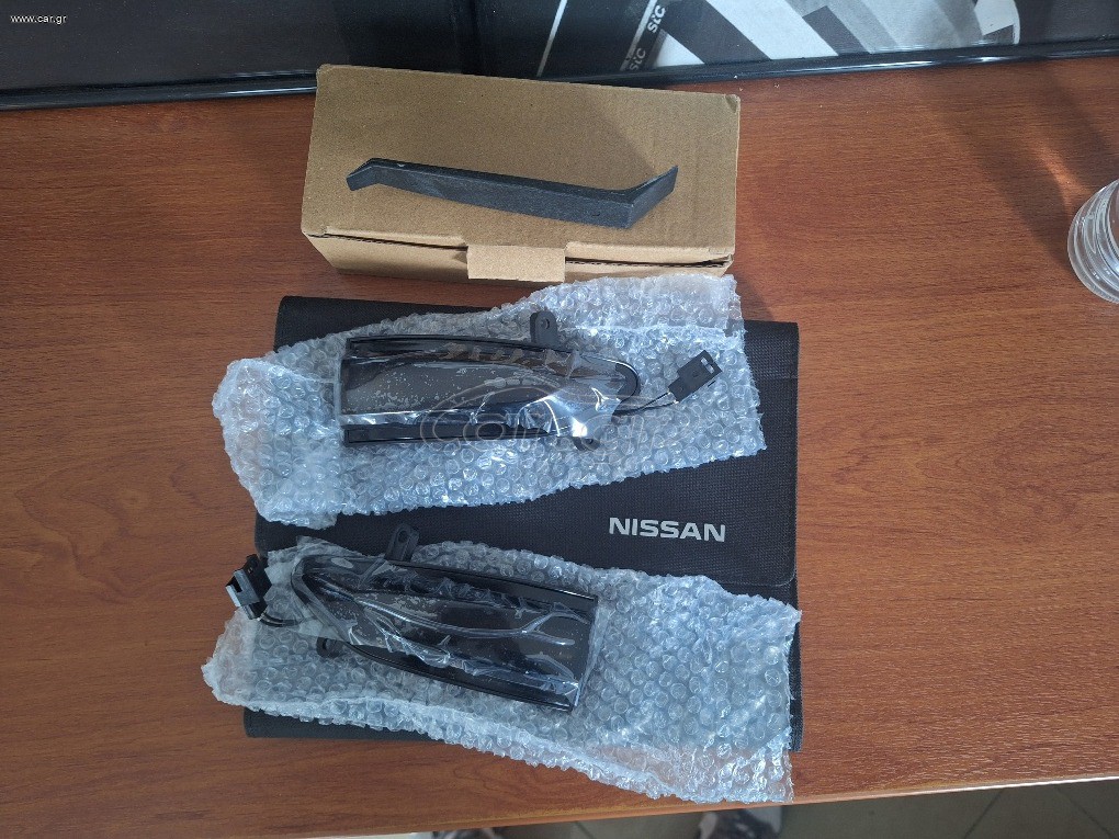 ΣΕΤ DYNAMIC ΦΛΑΣ ΚΑΘΡΕΠΤΗ NISSAN PULSAR 2013-2017