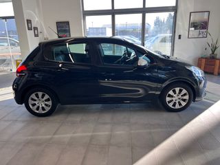 Peugeot 208 2019 1.2 PURETECH 75-thumb-8