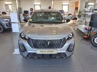 Peugeot 2008 2025 2008 Style Hybrid