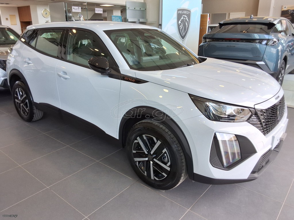 Peugeot 2008 2025 2008 style hybrid
