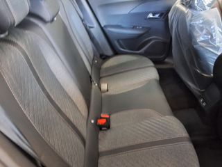 Peugeot 2008 2025 Hybrid 110 e DSc6 Allure-thumb-14