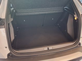 Peugeot 2008 2025 1,2 pure Tech 100 style-thumb-12