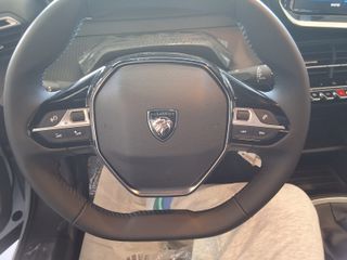 Peugeot 2008 2025 1,2 pure Tech 100 style-thumb-23