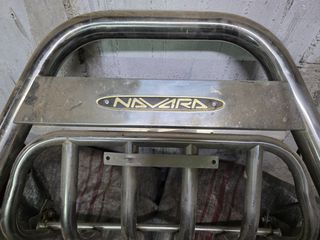 Πωλειται bull bar navara d22