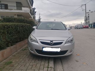 Opel Astra 2010 1.4