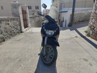 Piaggio Beverly 250 2005-thumb-2
