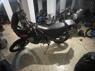 KTM 640 LC4 Adventure R 2005-thumb-9