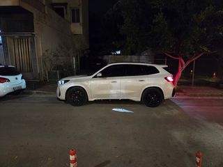 Bmw X1 2024 XDRIVE25E SPORT LINE STEPTRONIC-thumb-1