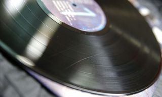 MIKE OLDFIELD-DISCOVERY-thumb-10