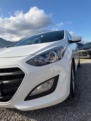 Hyundai i 30 2016-thumb-1