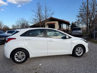 Hyundai i 30 2016-thumb-9