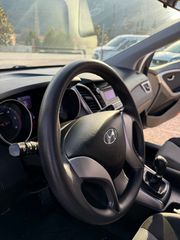 Hyundai i 30 2016-thumb-25