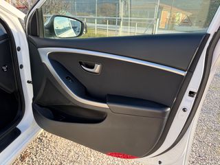 Hyundai i 30 2016-thumb-34