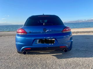 Volkswagen Scirocco 2011 R-thumb-4