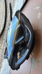 Φανάρι εμπρός αριστερό full Led (μαύρο φόντο) 2016-2024-thumb-1