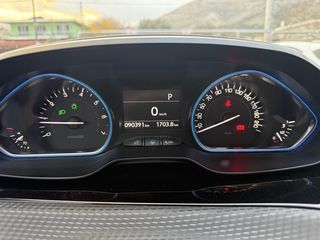 Peugeot 2008 2018 2008 CROSSWAY PHASE 2-thumb-21