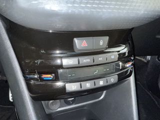Peugeot 2008 2018 2008 CROSSWAY PHASE 2-thumb-24