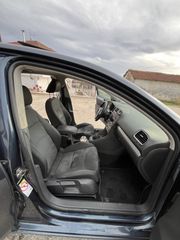 Volkswagen Golf 2009-thumb-12