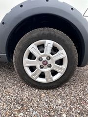 Fiat Strada 2014-thumb-12