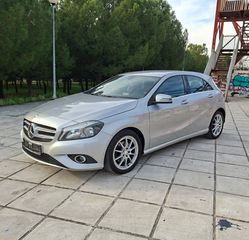 Mercedes-Benz A 180 2013 Style-thumb-3