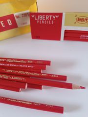 Μολύβι Κόκκινης Γραφής Liberty No 2351